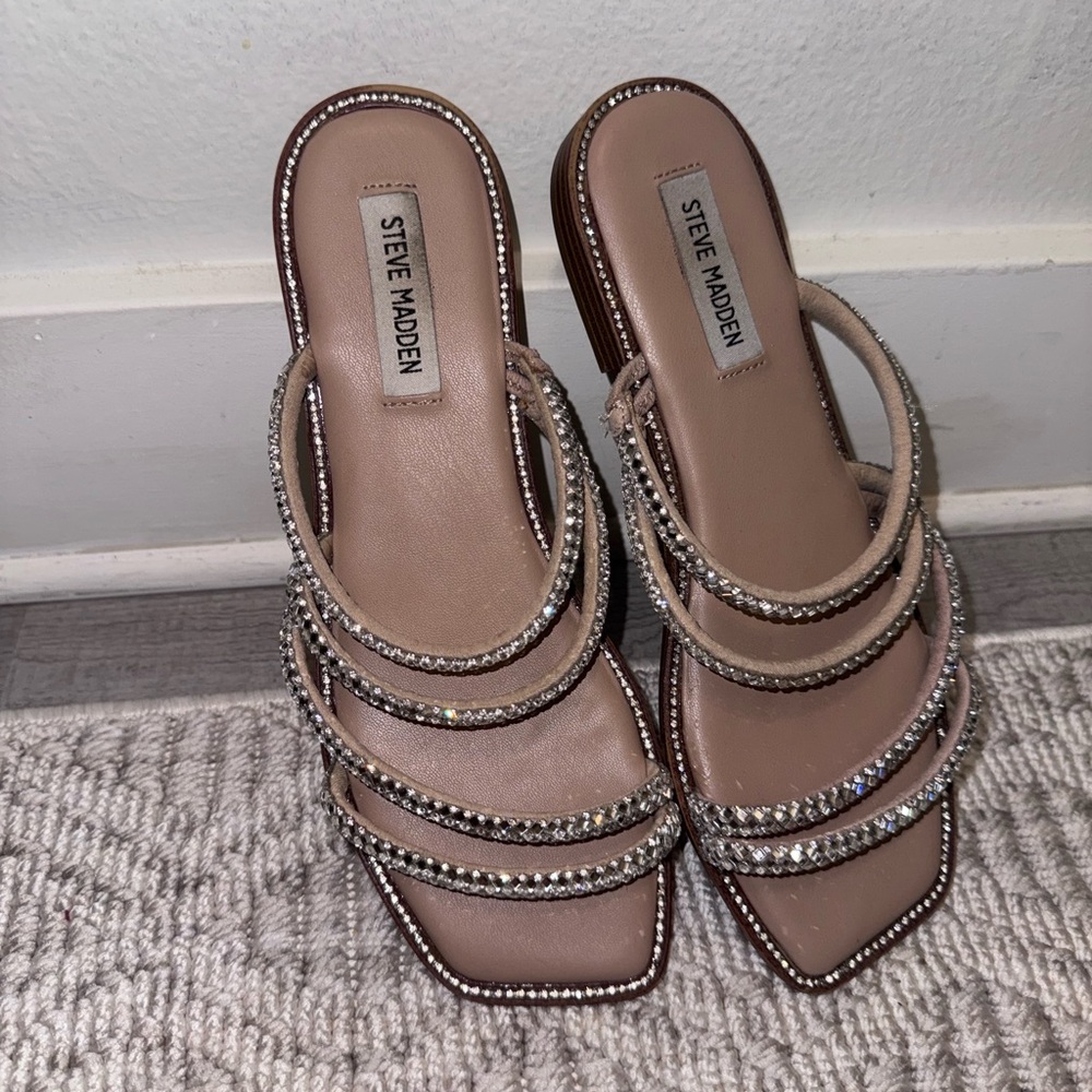 Steve Madden Nude/Beige Crystal-Strap Slide Mules